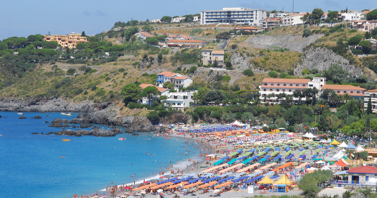 Case in Vendita e in Affitto a Scalea Calabria | Appartamenti e Ville Vista Mare e Centro Storico